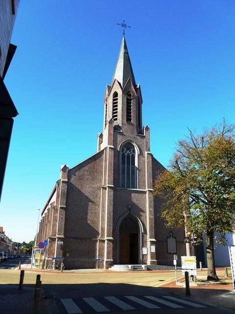 Kerk van De Klinge, een markant gebouw vlak bij de Nederlands-Belgische grens, in de regio waar Lexora Advocaten actief is.